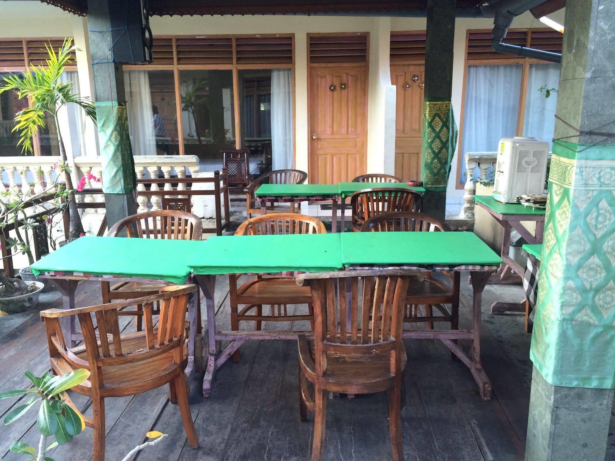 Rita Za Hotel Kuta Lombok Eksteriør billede